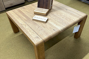 Couchtisch Hanna, vollmassiv