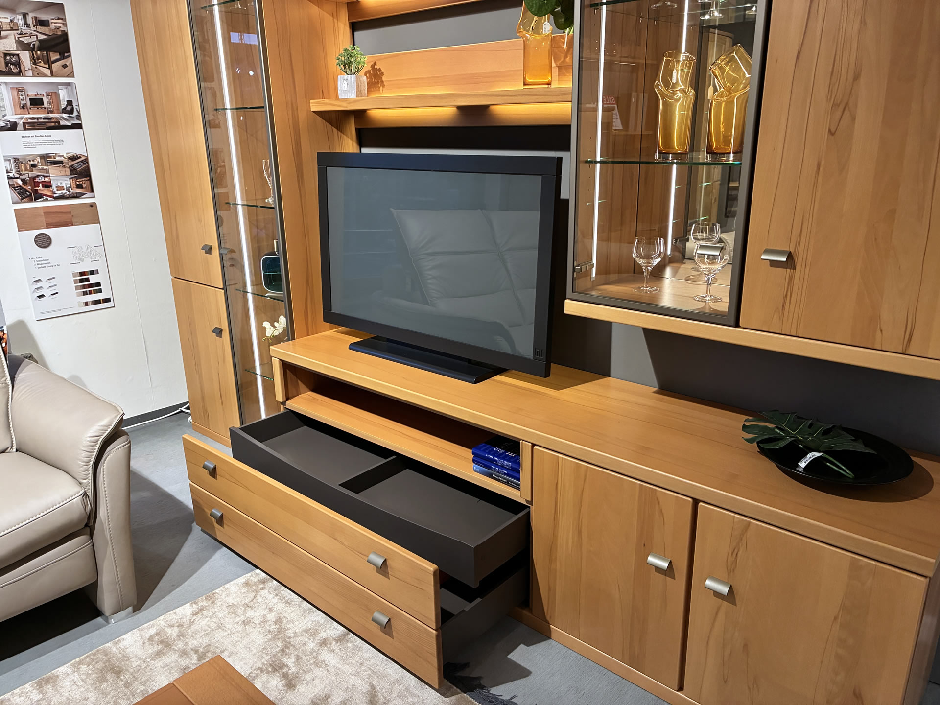 RMW Wohnwand Rialto in Kernbuche