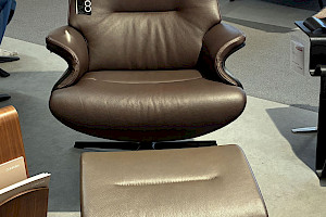 Conform Sessel + Hocker AFTERWORK